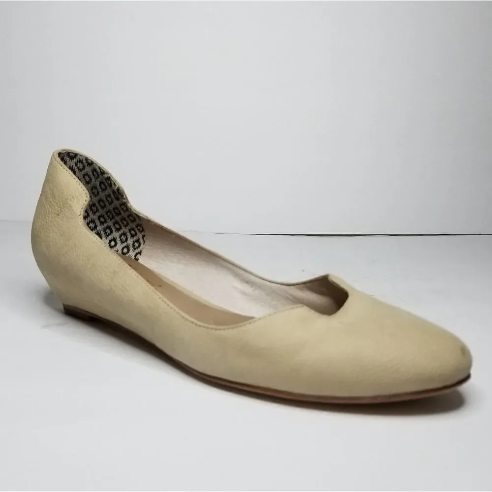 Matt Bernson leather flats shoes Women's size 8 cream